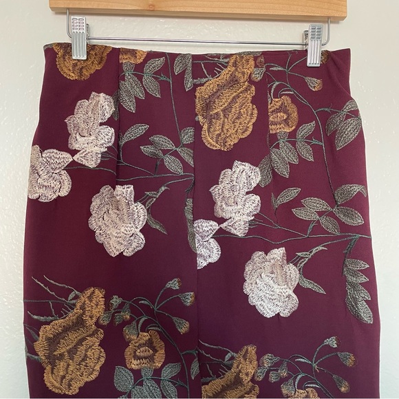 Eci New York Floral Embroidered Midi Knee Length Pencil Skirt Plum Maroon Red 4 - Picture 5 of 16